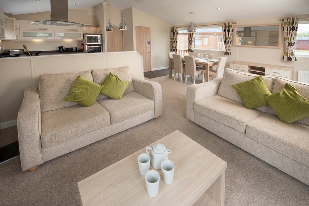 Sandy Meadows Lodge Park | Lounge
