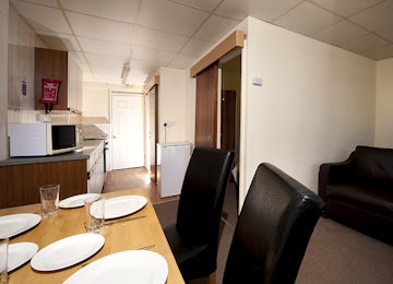 Dining Area | 2 Bed Bronze Chalet