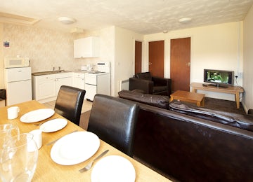 Dining Area | 2 Bed Silver Chalet