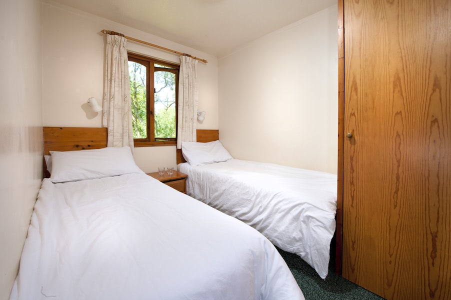 St Ives holiday village bedroom