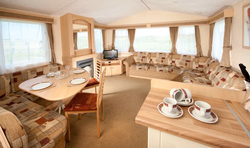 Bronze Caravan Lounge