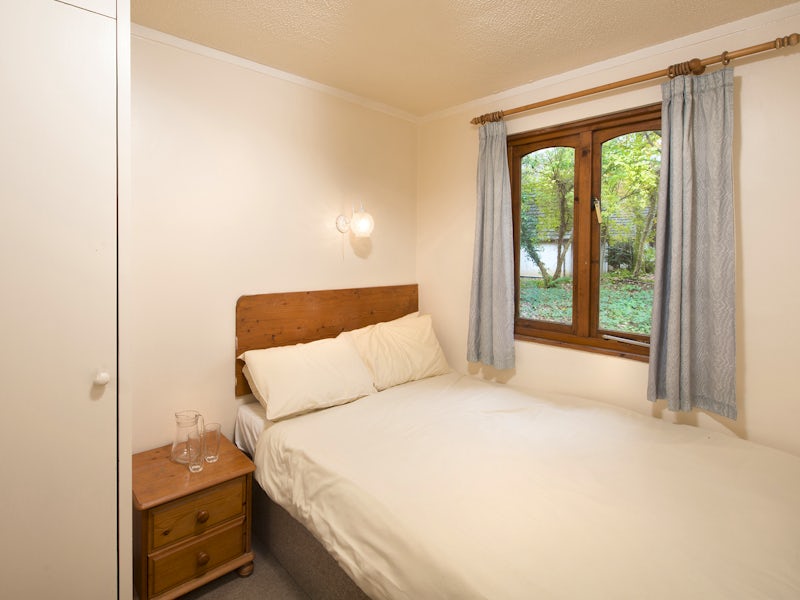 double bedroom | St ives holiday accommodation