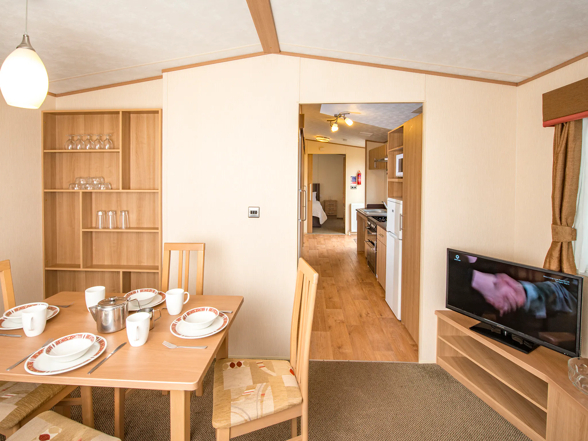 Wheelchair friendly lounge