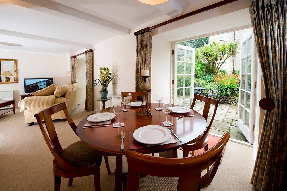 Dining area ¦ Kenegie Apartment