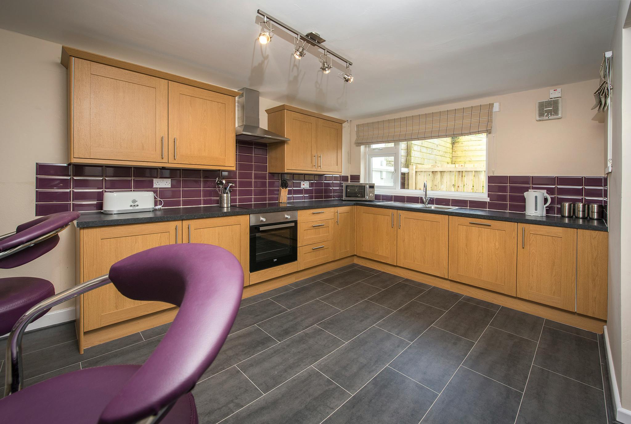 Kitchen alternative view ¦ Widemouth Farnhouse