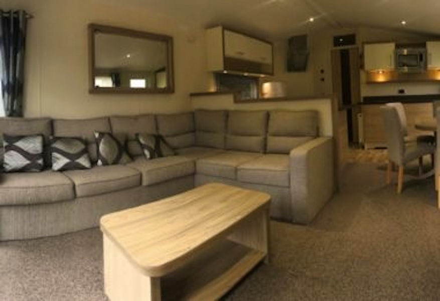Lounge ¦ 2 Bed Gold Caravan Lodge