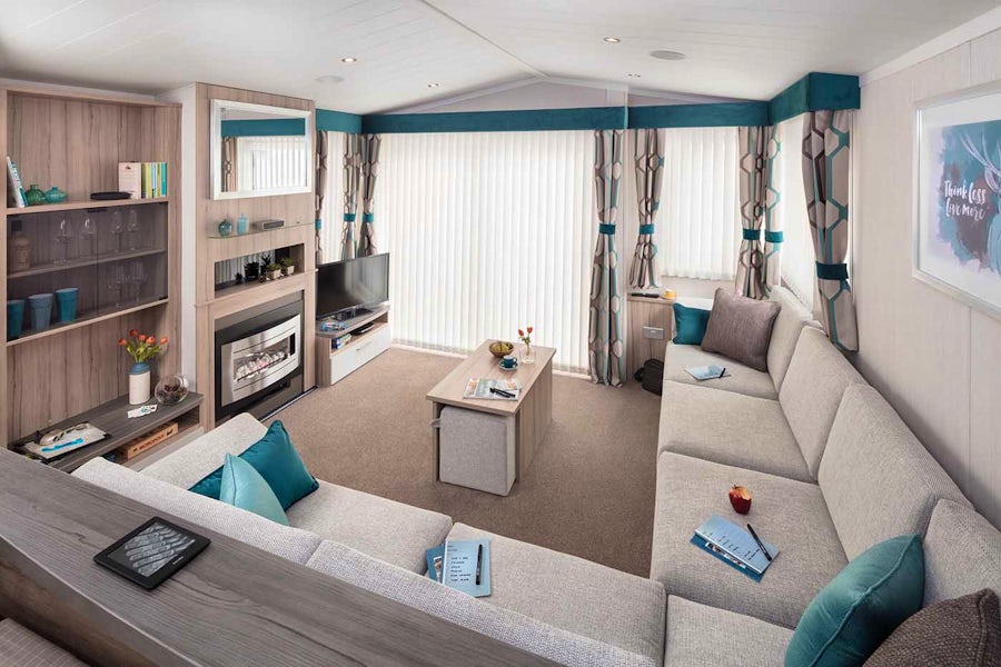 Lounge ¦ 2 Bed Platinum + Caravan Lodge