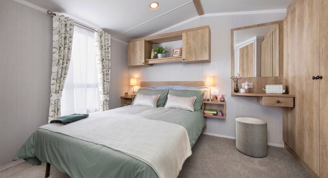 Bedroom ¦ 3 Bedroom Platinum Caravan