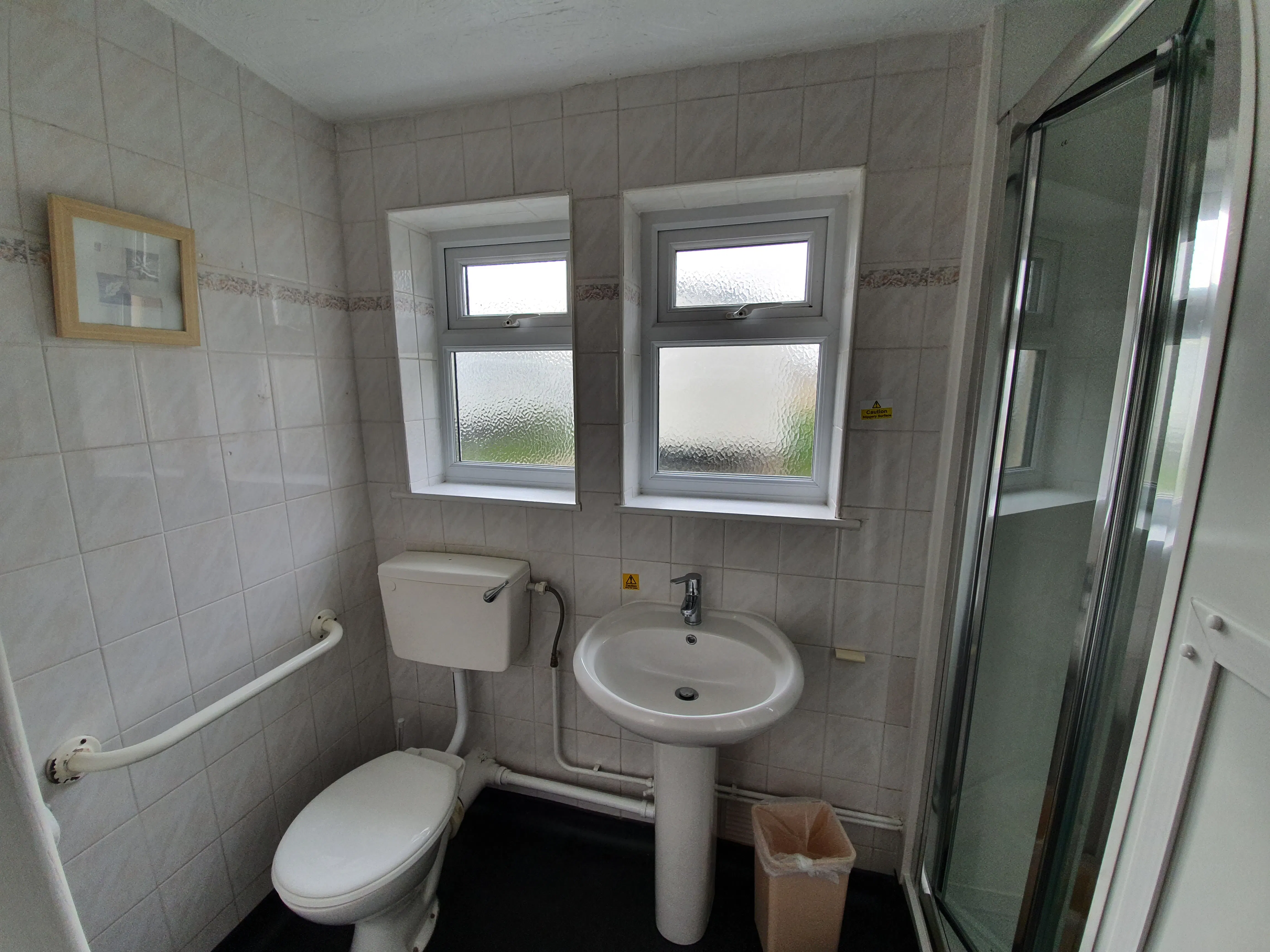 Bathroom ¦ 1 bed value chalet