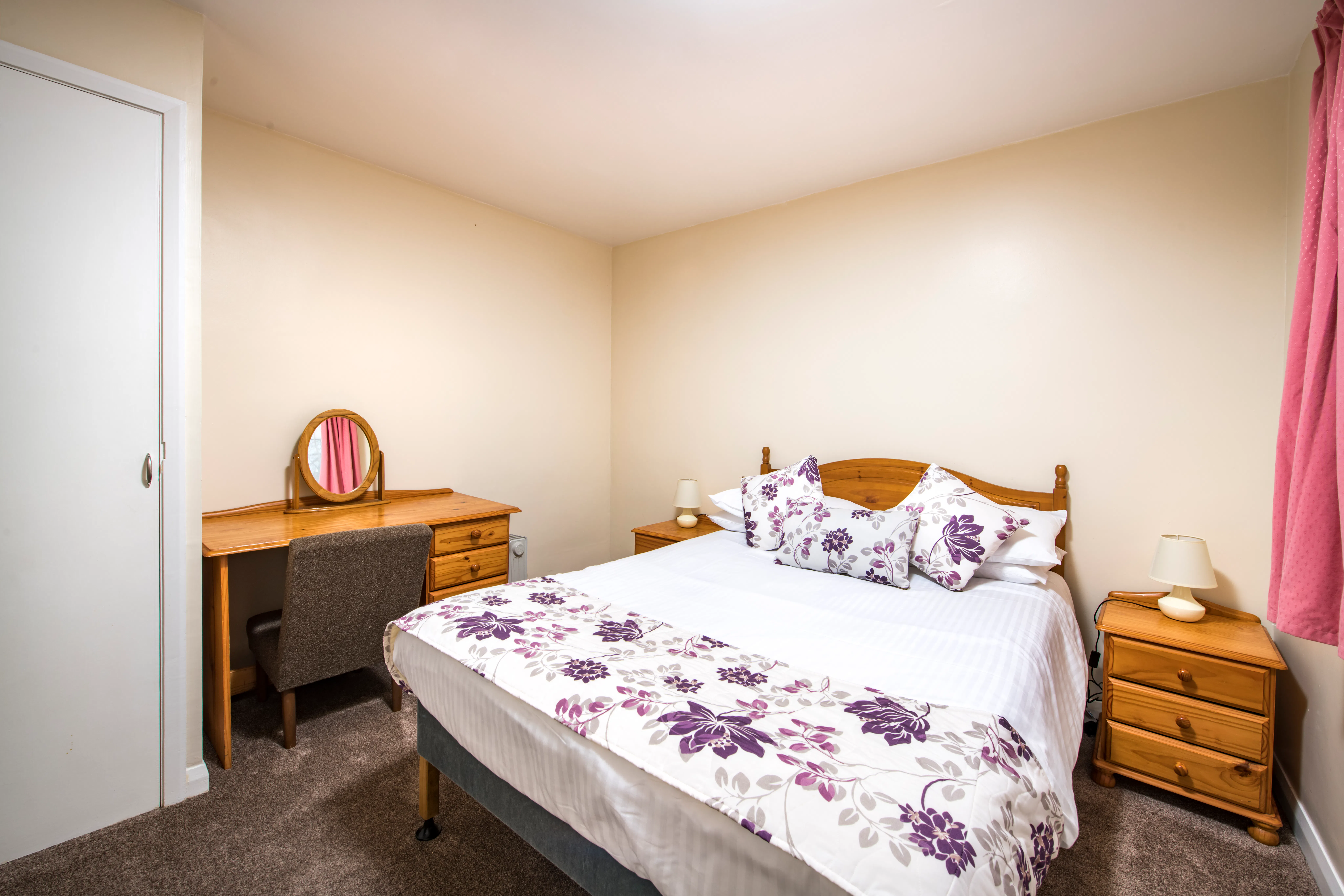 Bedroom ¦ 2 bedroom bronze apartment