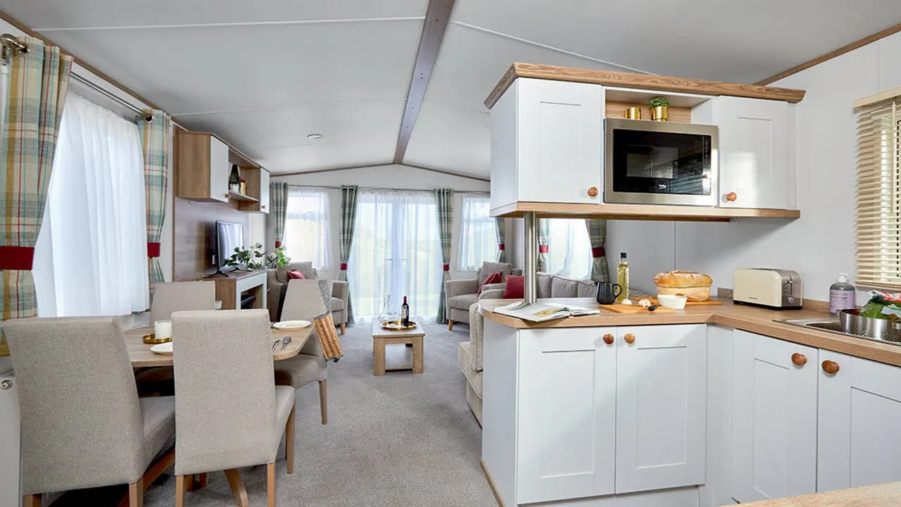 Kitchen ¦ 2 Bedroom Platinum Caravan