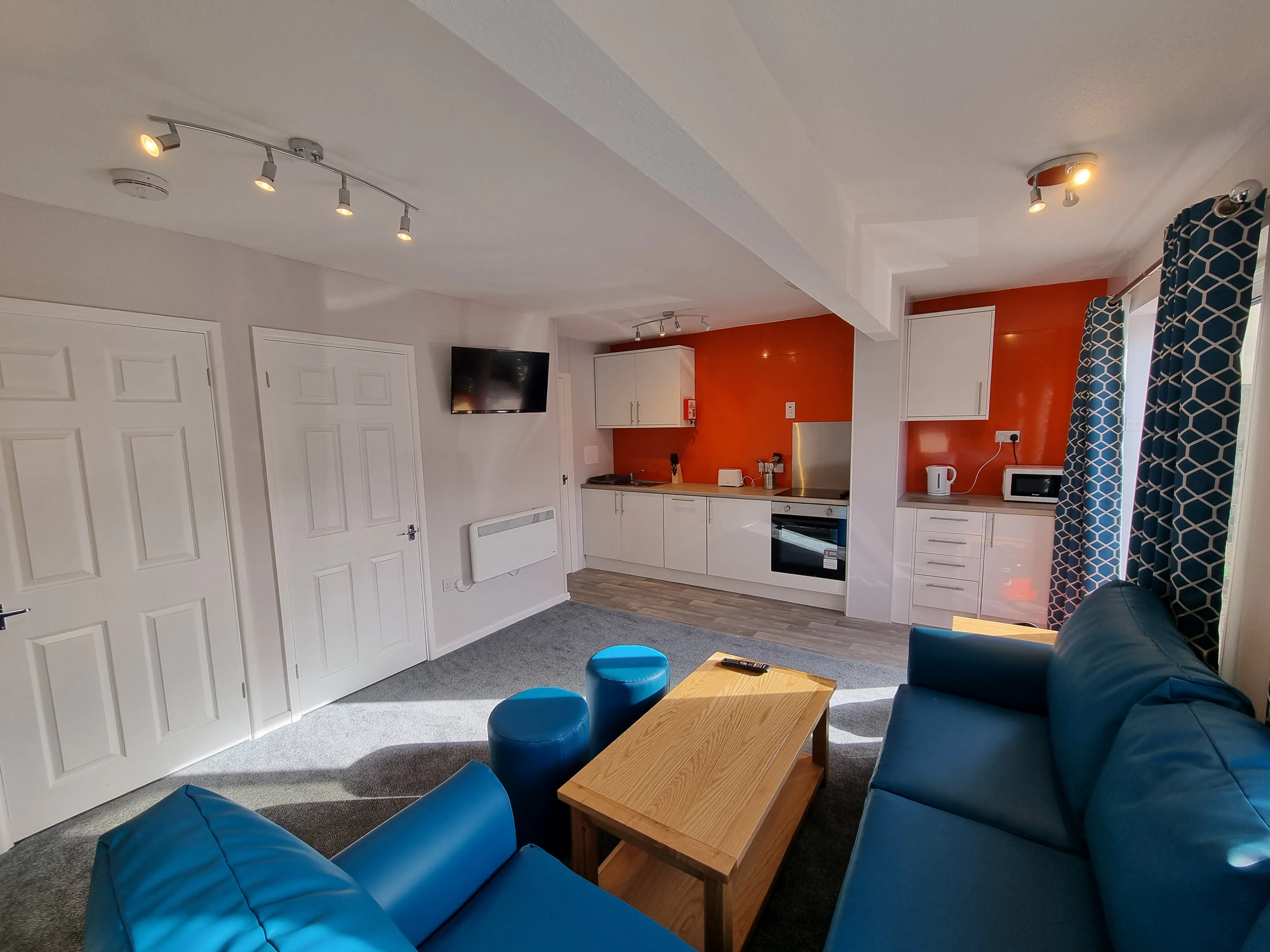 Living Area ¦ 2 bed gold chalet