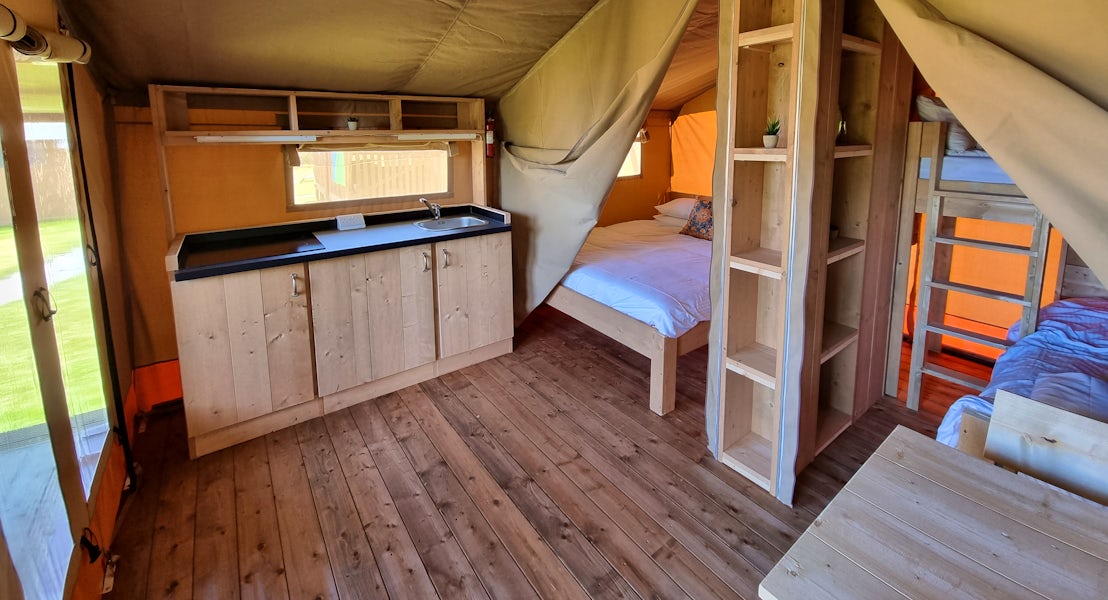 Alternative interior  ¦ Safari Tent