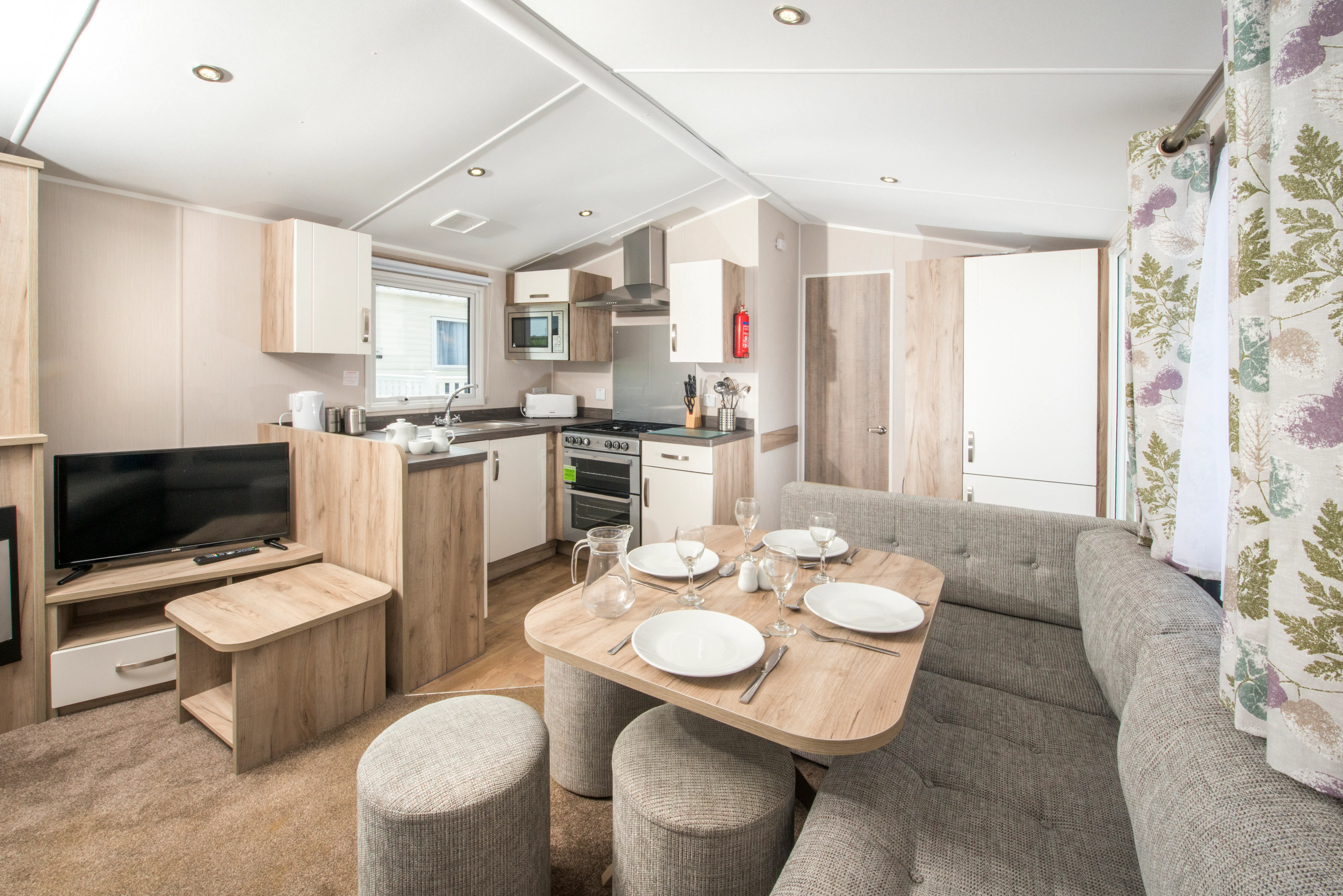 Silver Caravan kitchen