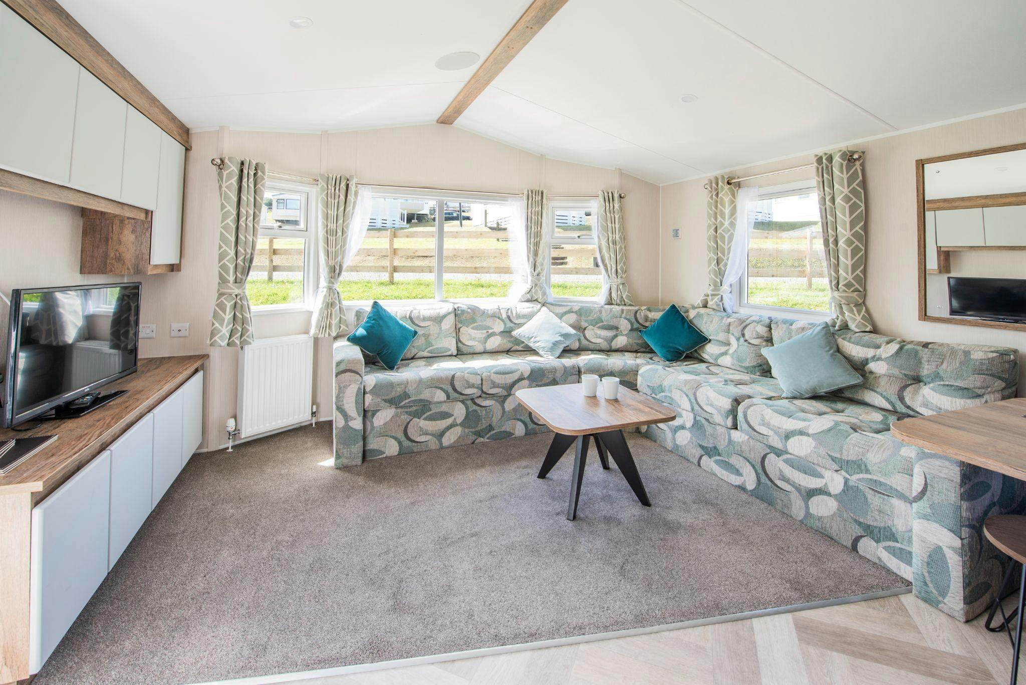 Lounge ¦ 2 bedroom platinum caravan