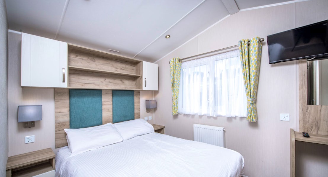 Master Bedroom | 3 bed gold caravan