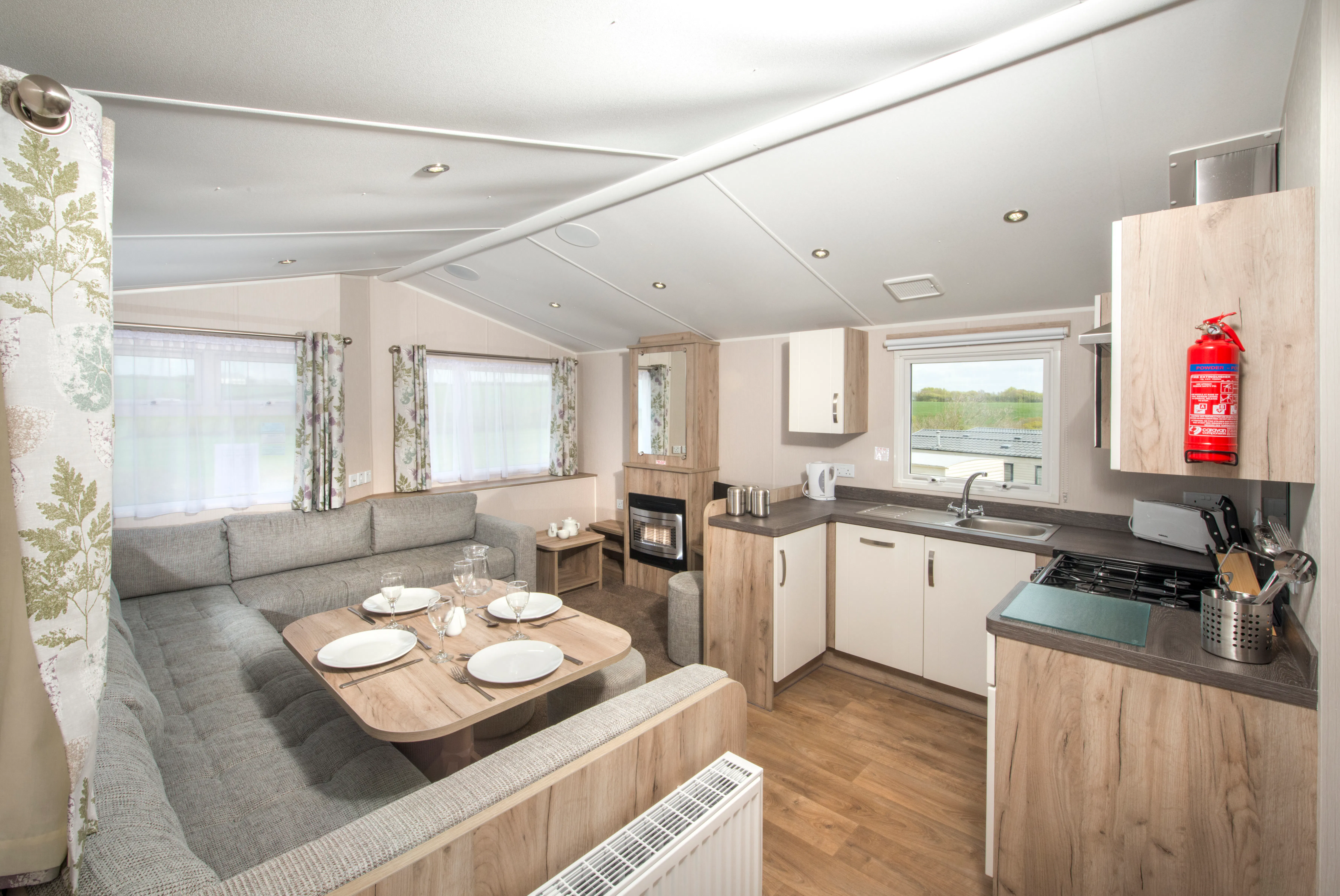 Living room ¦ 3 bed silver caravan
