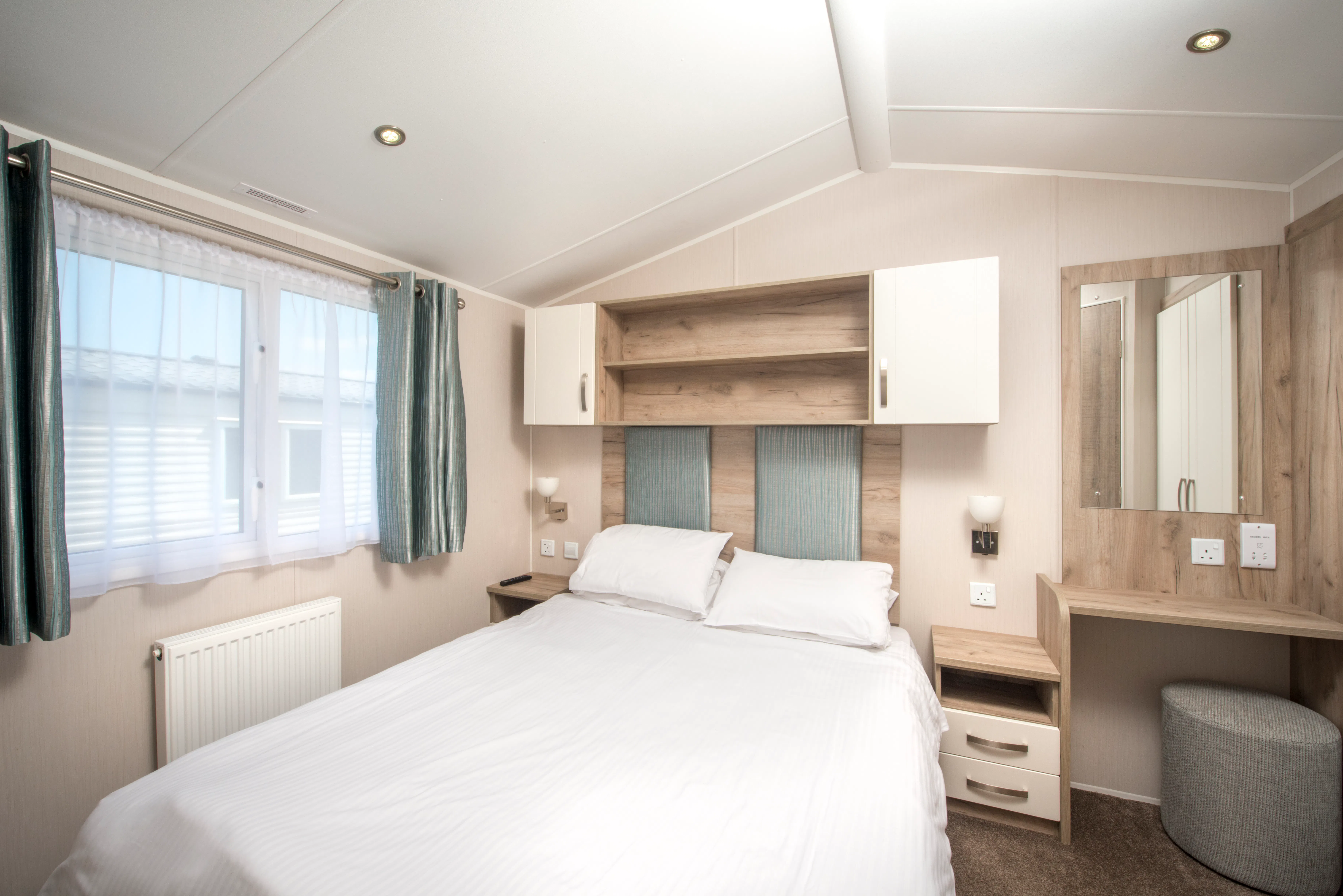 Master Bedroom | 3 bed silver caravan