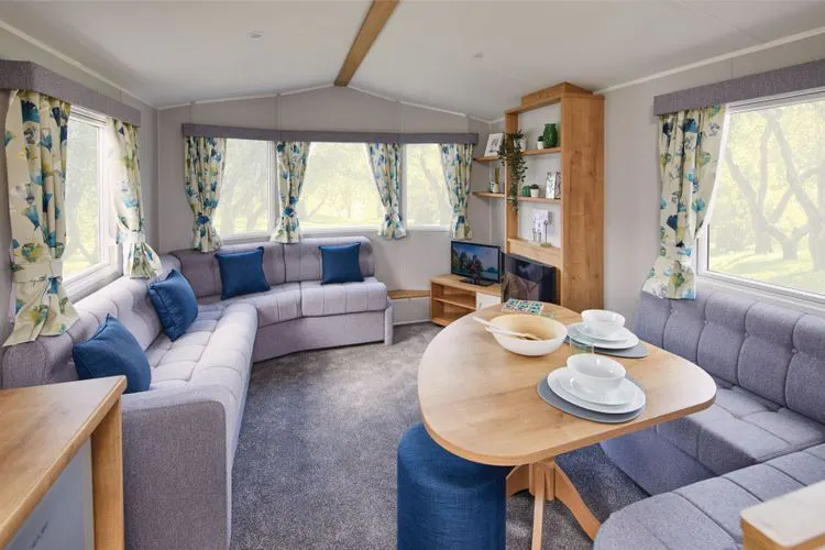 2 Bedroom Platinum Caravan 10'