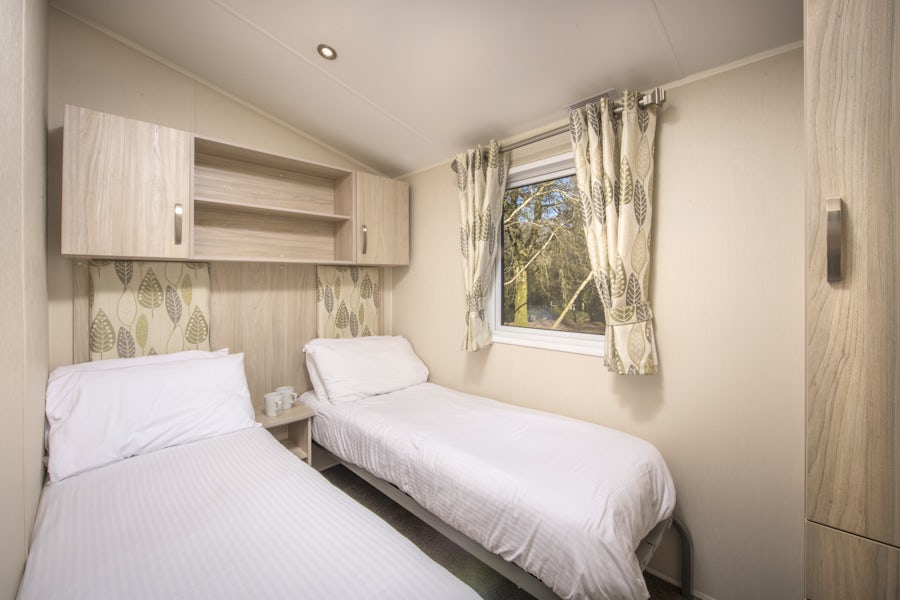 Twin room ¦ 2 Bedroom Silver Caravan Lodge