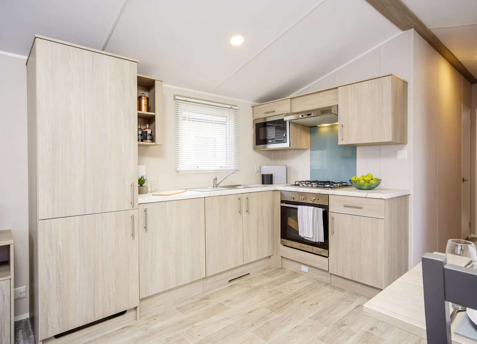 Kitchen ¦ 2 Bedroom Classic Caravan Pet
