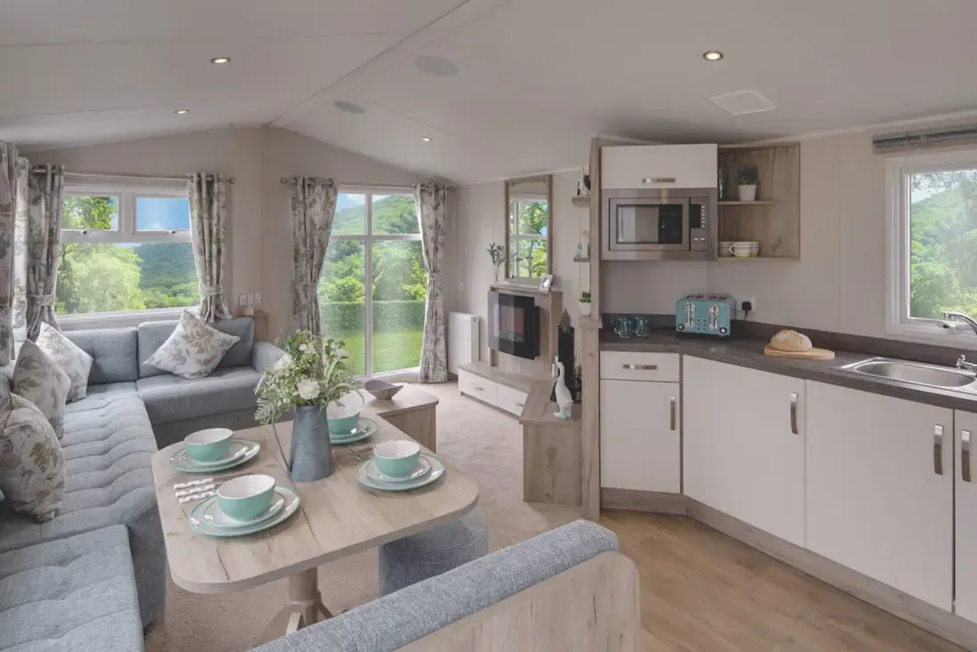 3 bed gold plus caravan