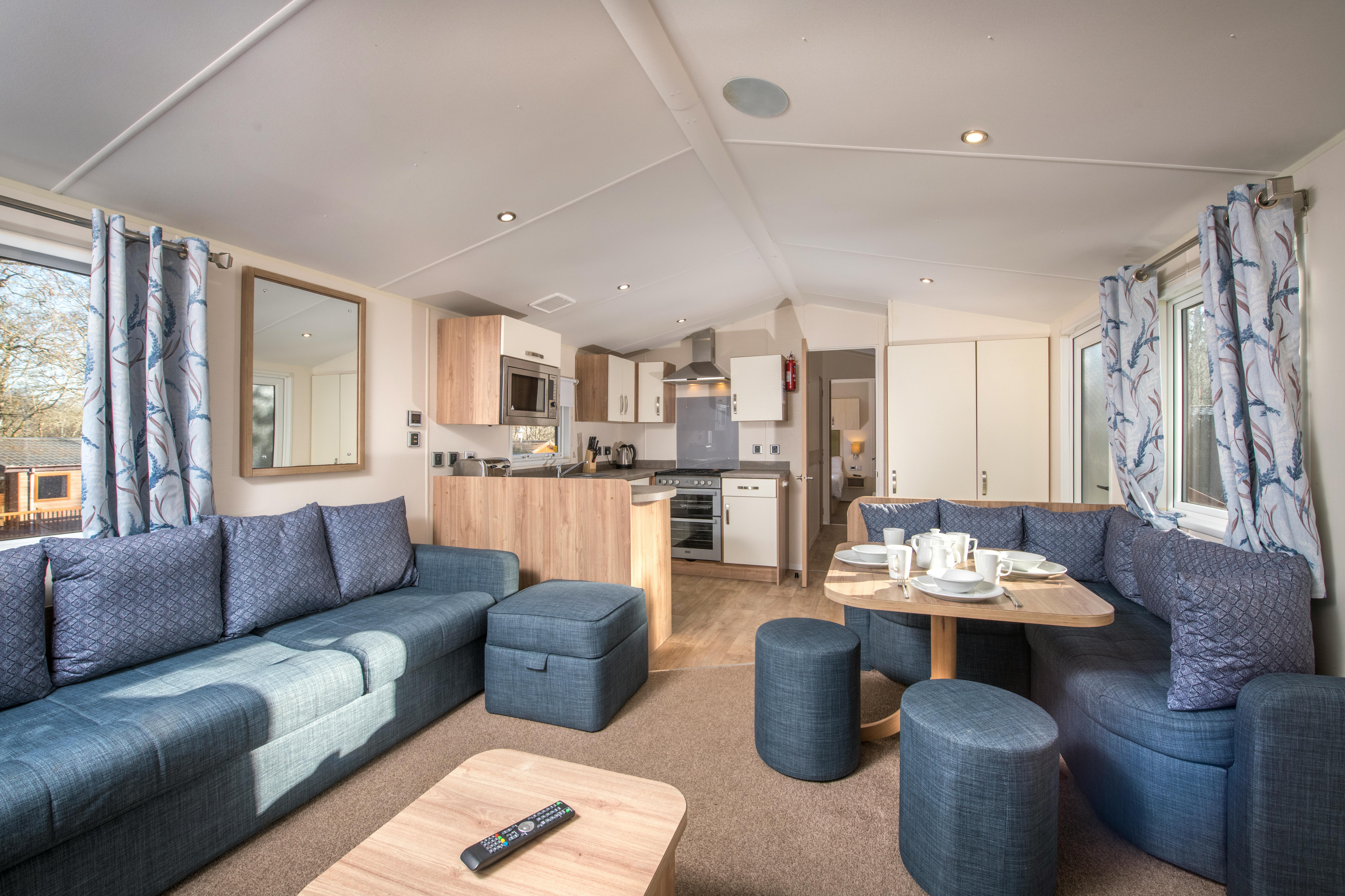 2 Bedroom Bronze Caravan Lodge