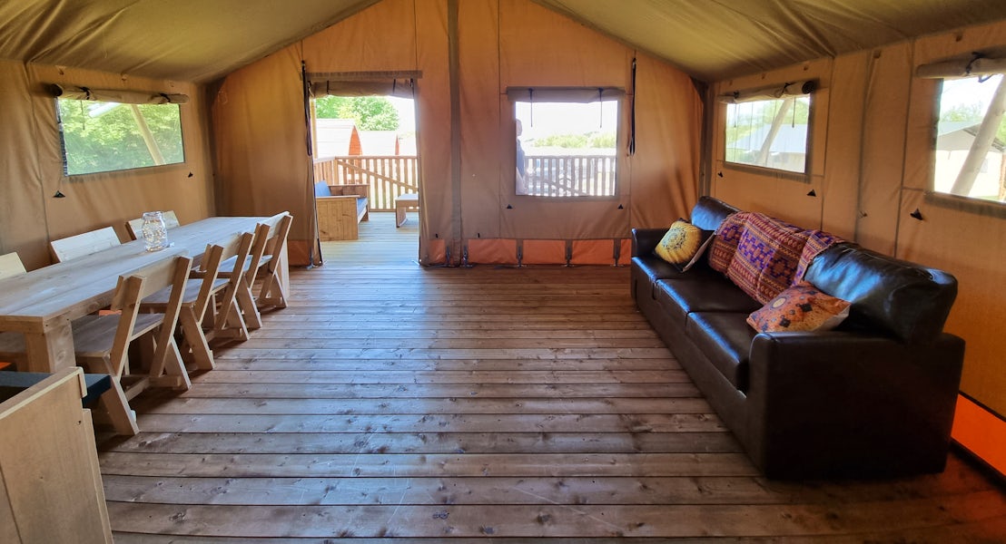 Lounge ¦ Luxury Safari Tent