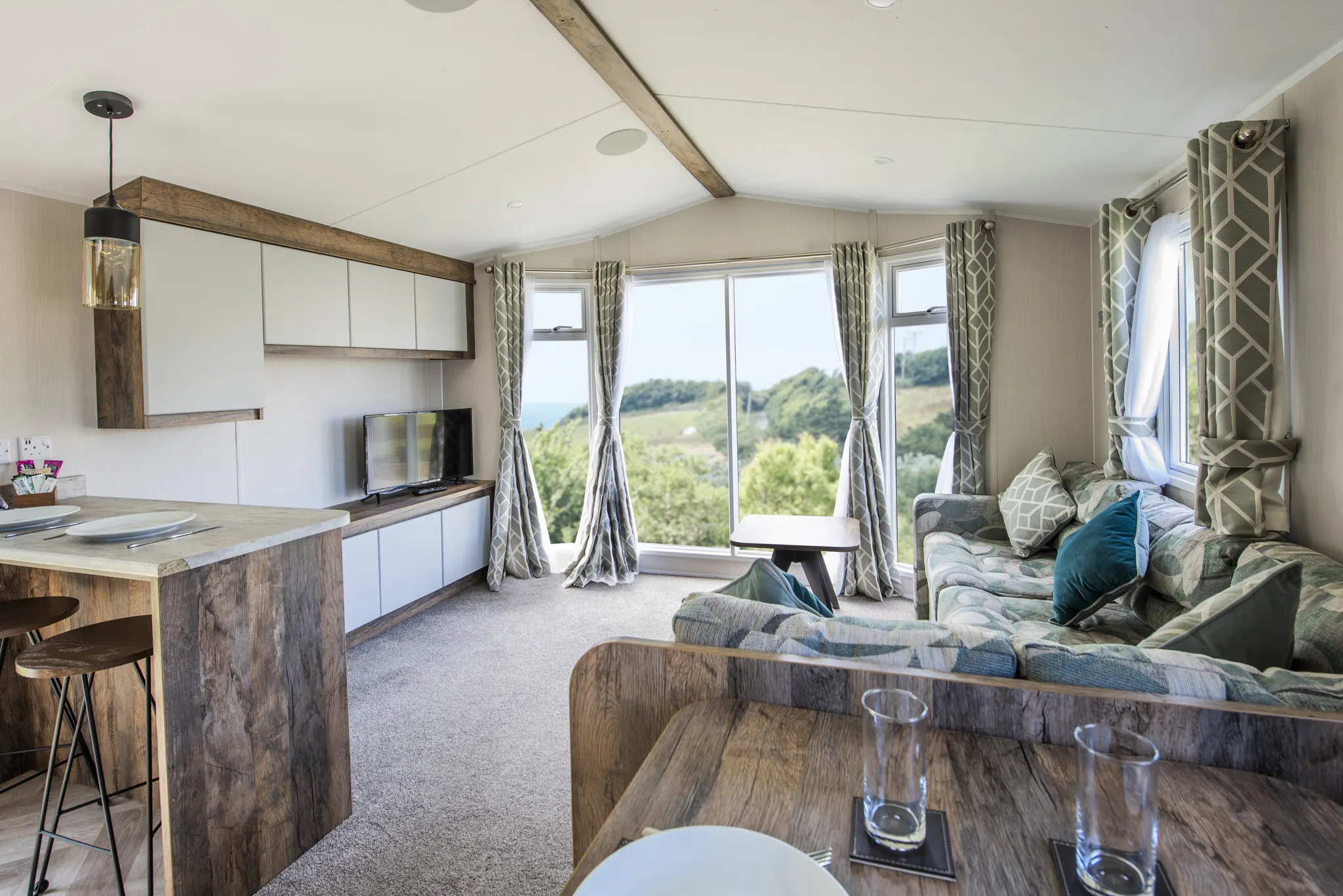 3 bedroom gold caravan ¦ John Fowler Holiday Parks