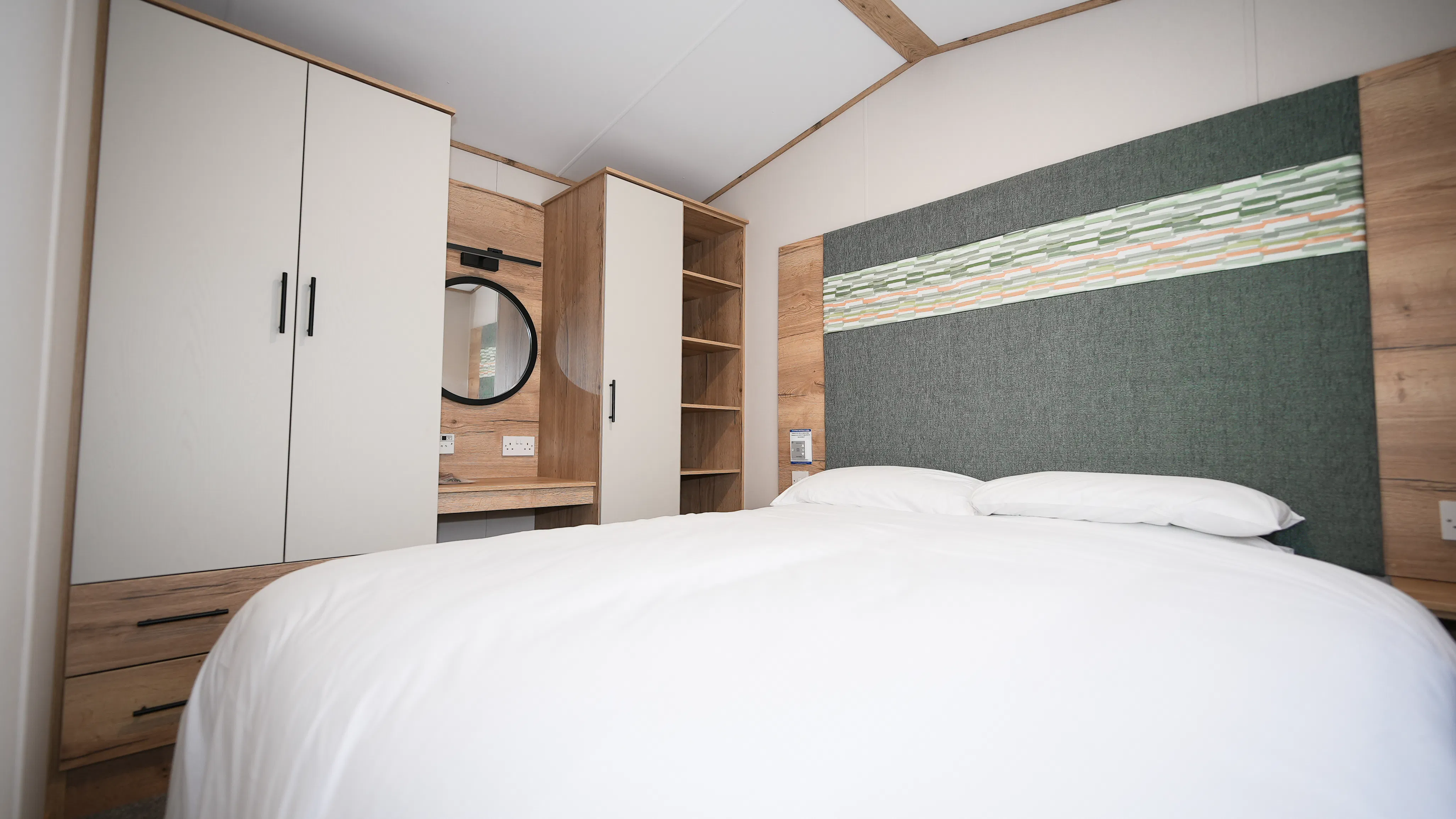 Bedroom ¦ 3 Bed Platinum Plus caravan in Brean