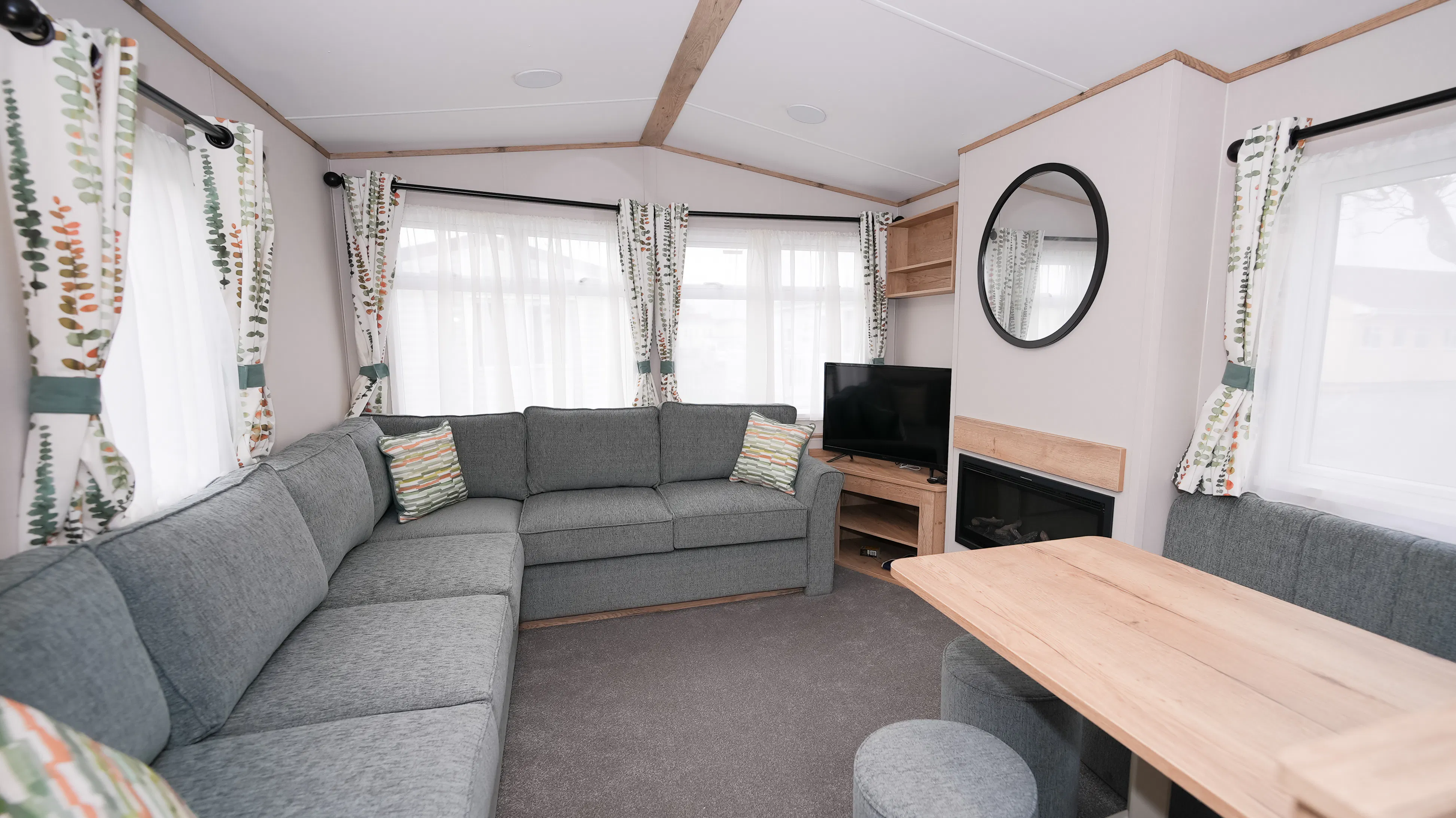 Lounge ¦ 3 Bed Platinum Plus caravan in Brean