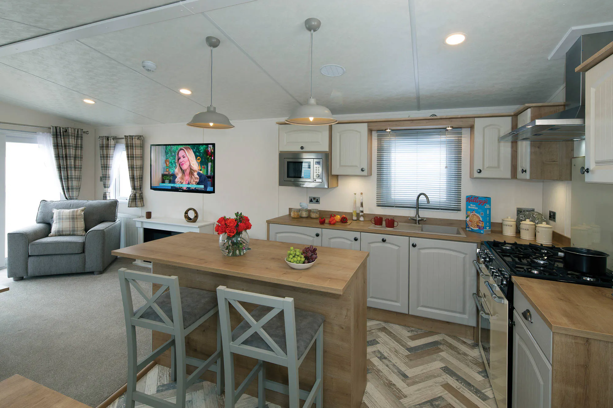 Kitchen ¦ Platinum Exclusive Caravan