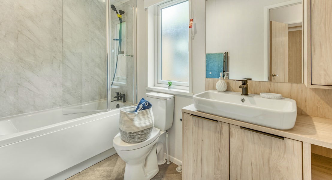 Ensuite bathroom