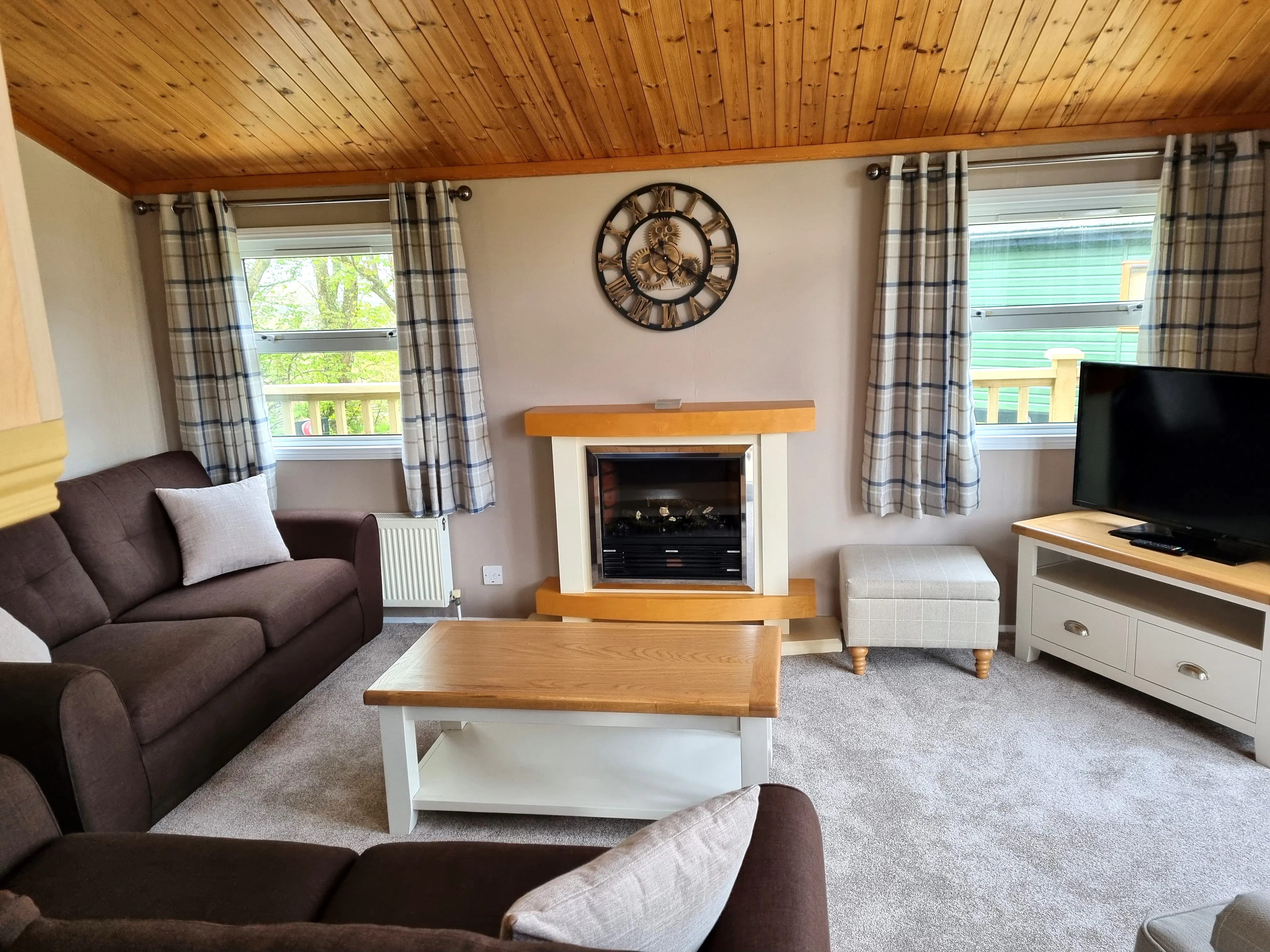 3 Bedroom Gold Lodge | Lounge
