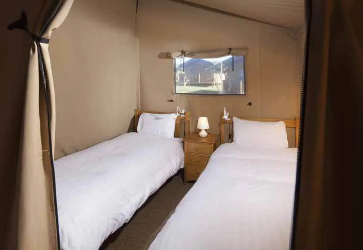 Barnstaple Safari Tent | Twin Bedroom