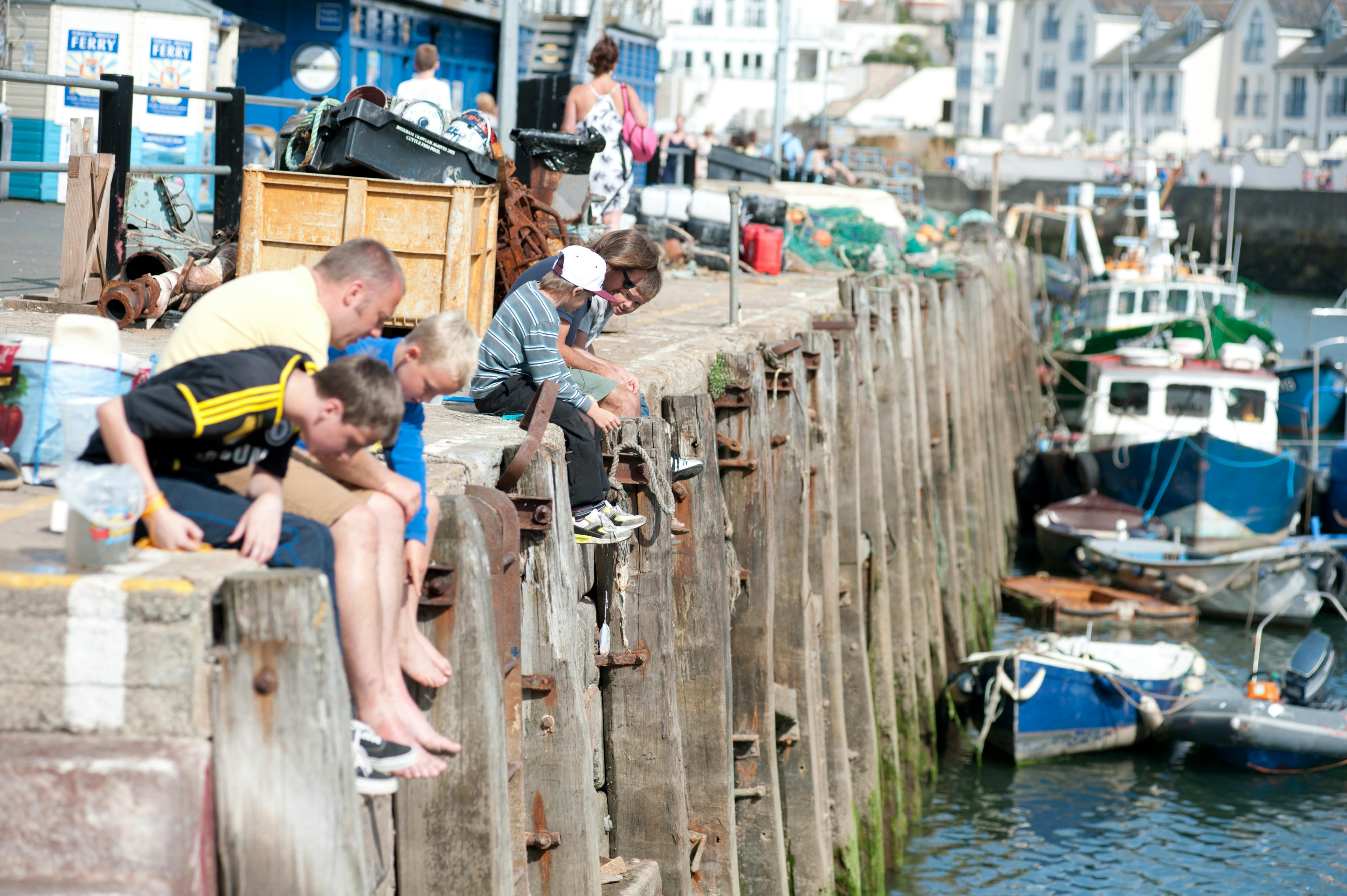 Brixham Harbour crabbing